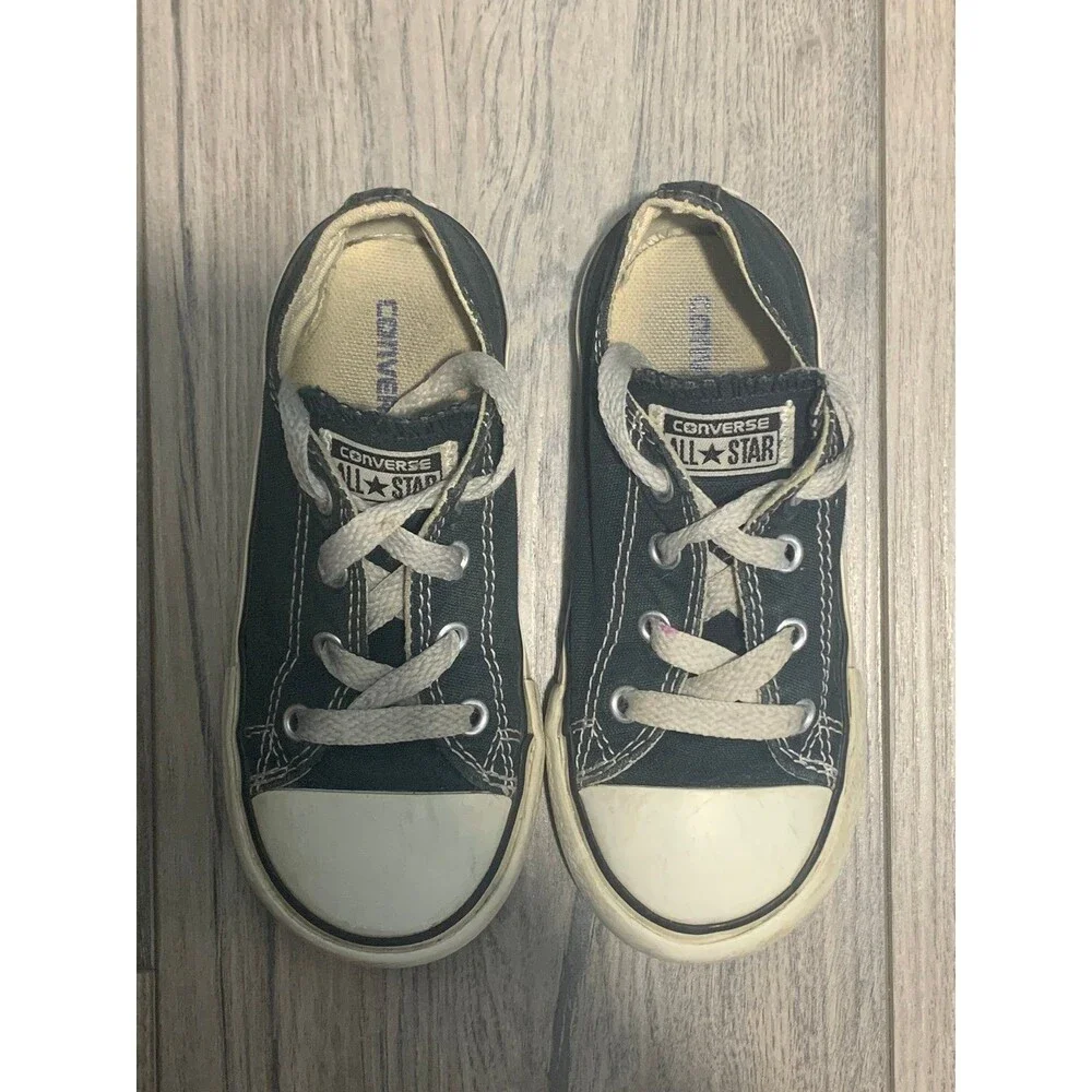 Converse Chuck Taylor All Star Toddler's Size 9 Low Tops Black Sneakers